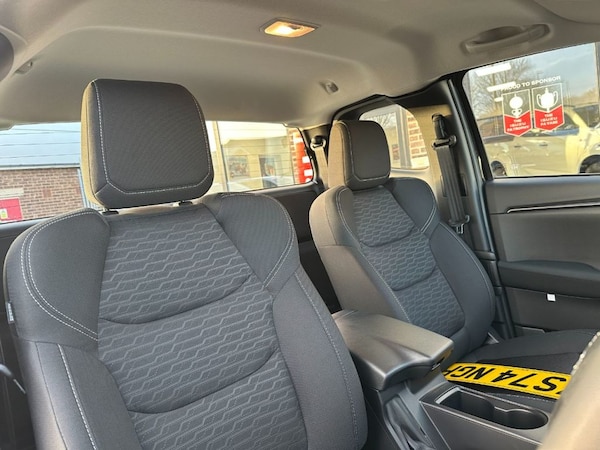 Used Isuzu D-Max 2024 for sale - 73538469: Photo 15