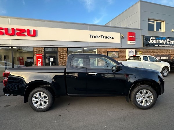 Used Isuzu D-Max 2024 for sale - 73538469: Photo 1