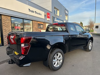 Used Isuzu D-Max 2024 for sale - 73538469: Photo