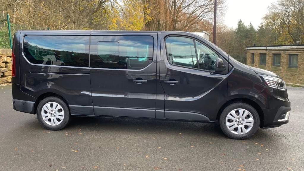 Used Renault Trafic 2024 for sale - 76863135: Photo 2