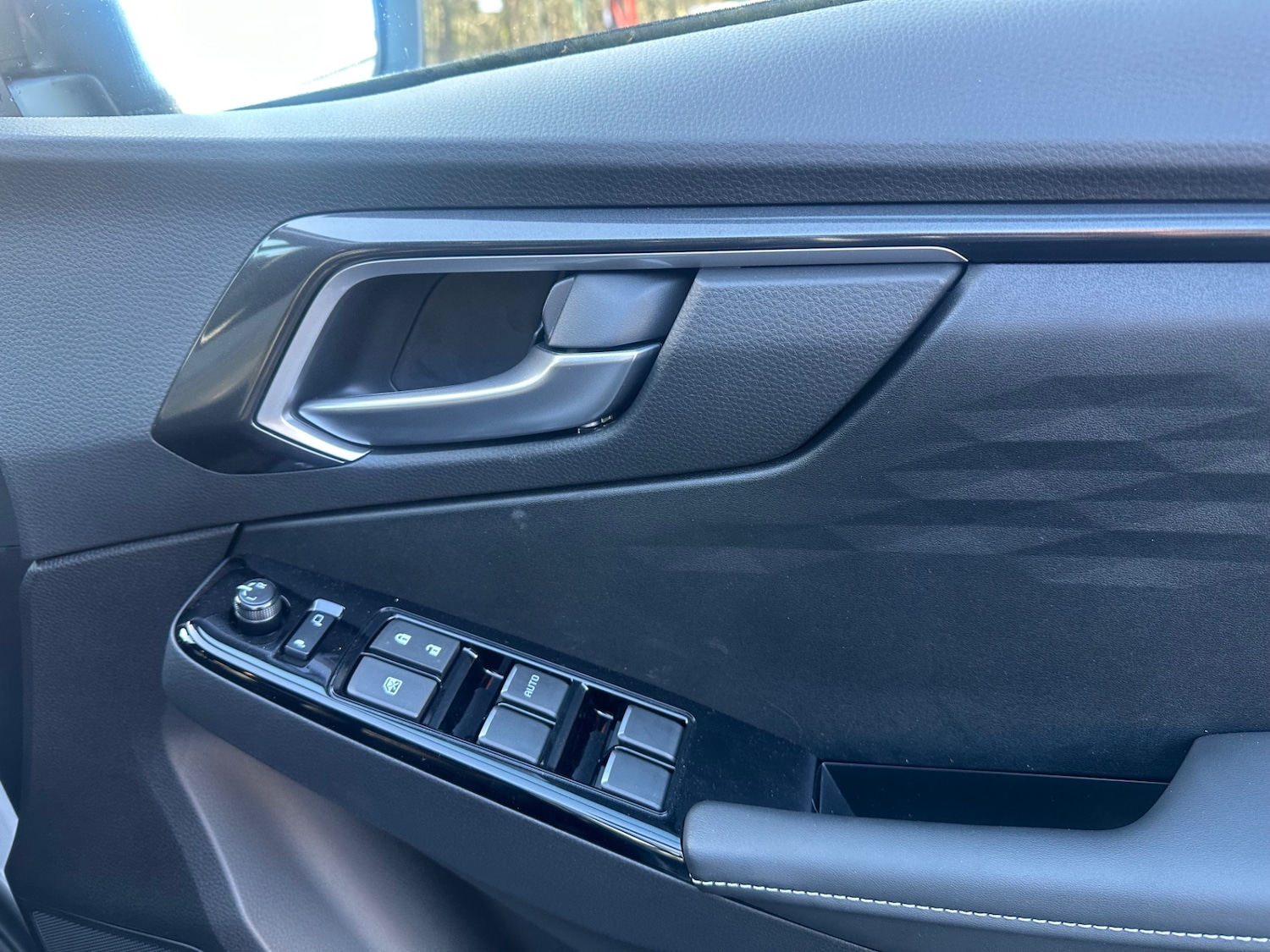 Used Isuzu D-Max 2025 for sale - 77336637: Photo 24