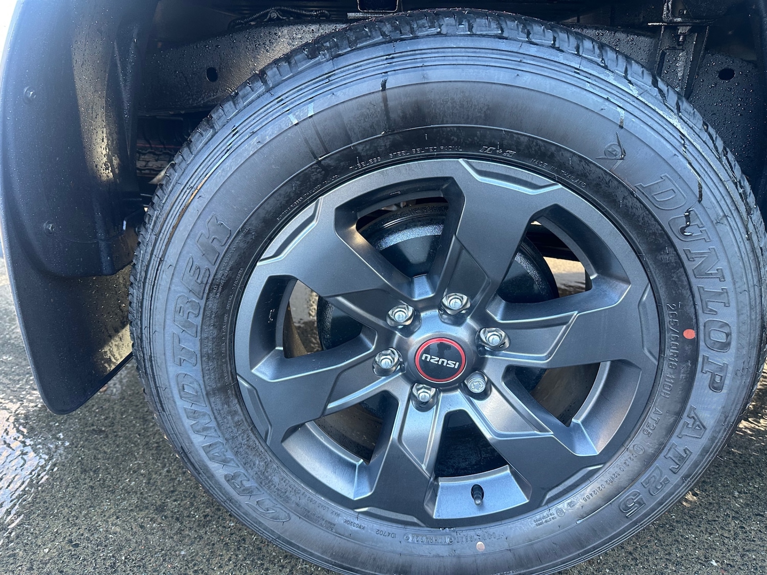 Used Isuzu D-Max 2025 for sale - 77336637: Photo 8