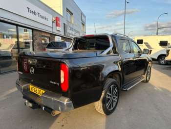 Used Mercedes-Benz X-Class 2018 for sale - 74300281: Photo