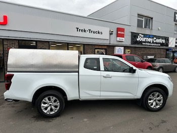 Used Isuzu D-Max 2023 for sale - 73725652: Photo