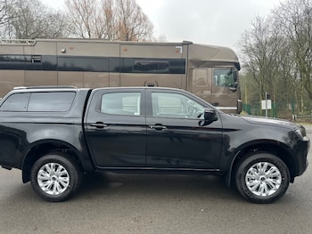 Used Isuzu D-Max 2025 for sale - 78631121: Photo