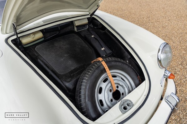 Used Porsche 356 1936 for sale - 74892768: Photo 66