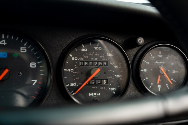 Used Porsche 911 1993 for sale - 75582157: Photo 19