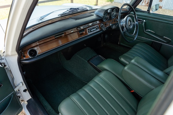 Used Mercedes-Benz 280 1972 for sale - 74892743: Photo 16