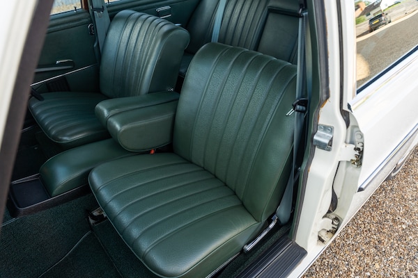 Used Mercedes-Benz 280 1972 for sale - 74892743: Photo 17