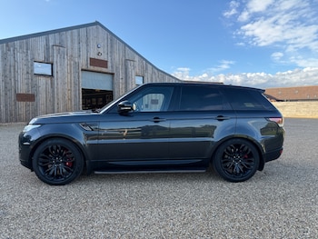 Used Land Rover Range Rover Sport 2016 for sale - 75956997: Photo