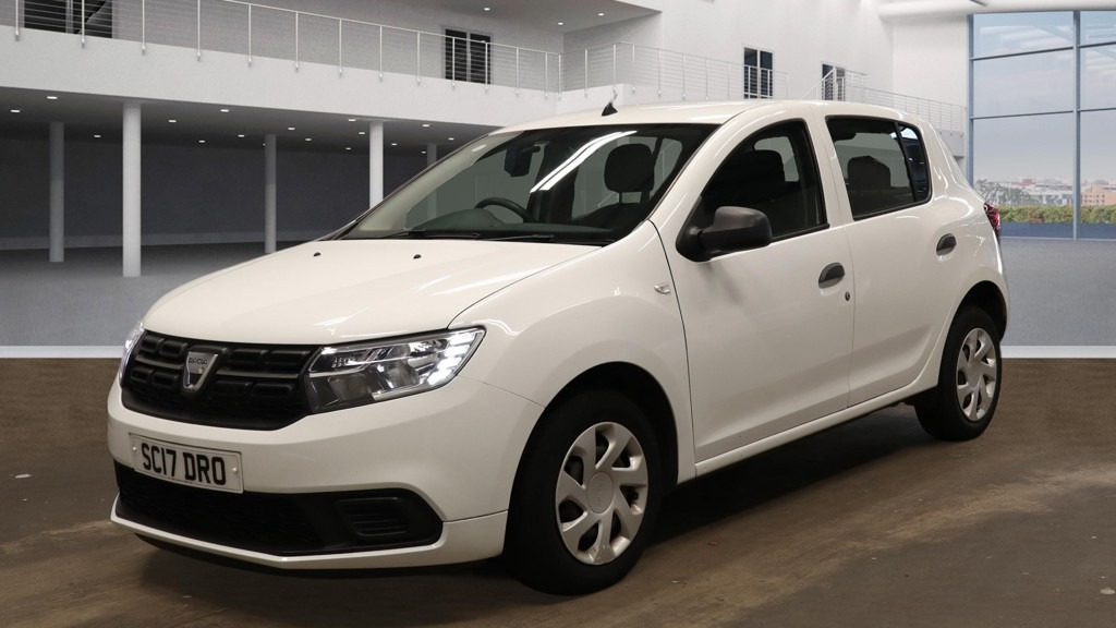 Used Dacia Sandero 2017 for sale - 78028269: Photo 2