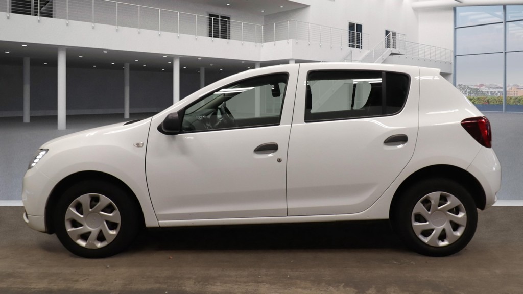 Used Dacia Sandero 2017 for sale - 78028269: Photo 6