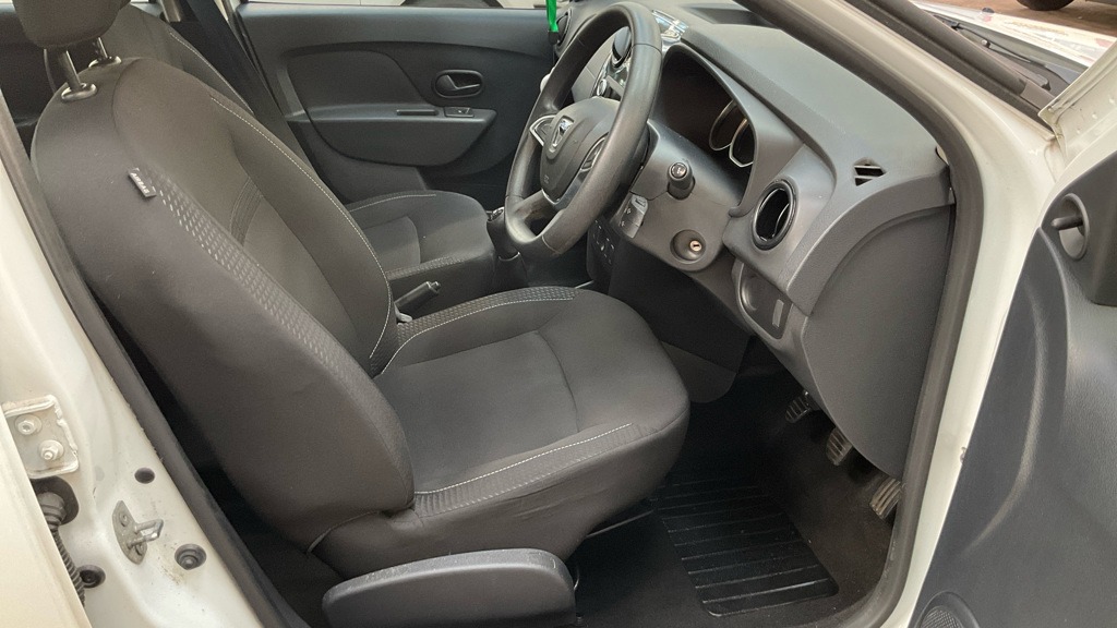 Used Dacia Sandero 2017 for sale - 78028269: Photo 9