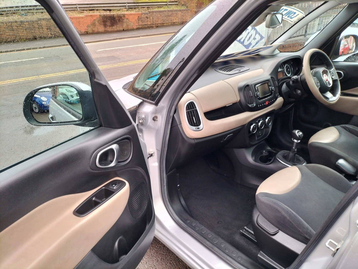 Used Fiat 500L 2013 for sale - 77579273: Photo 5