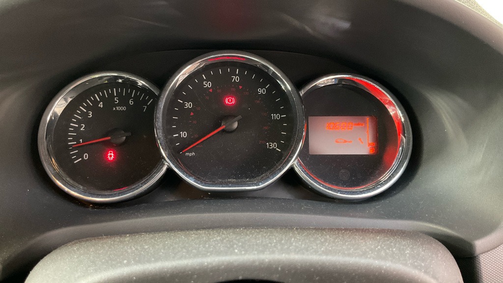 Used Dacia Sandero Stepway 2014 for sale - 77937324: Photo 10