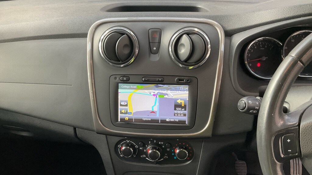 Used Dacia Sandero Stepway 2014 for sale - 77937324: Photo 11