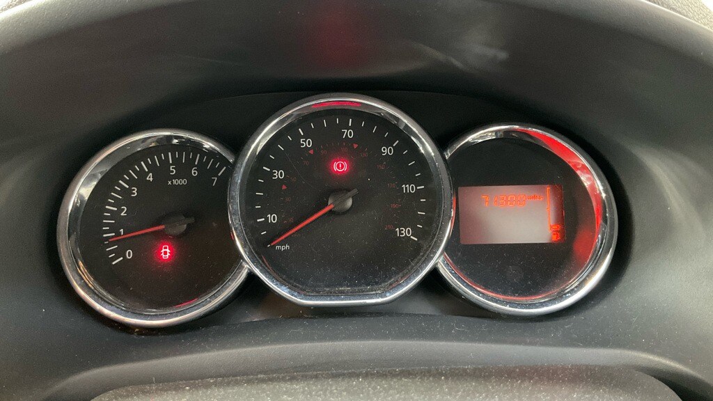 Used Dacia Sandero Stepway 2014 for sale - 77937324: Photo 12