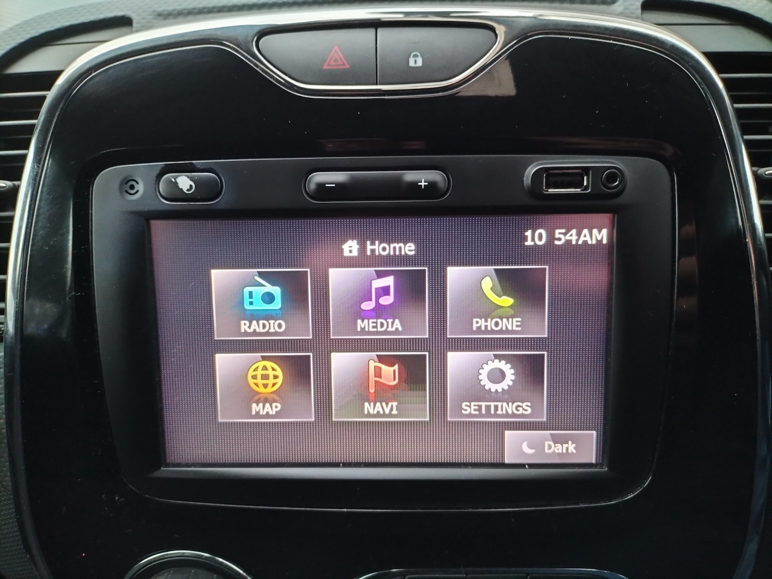 Used Renault Captur 2014 for sale - 77271409: Photo 2