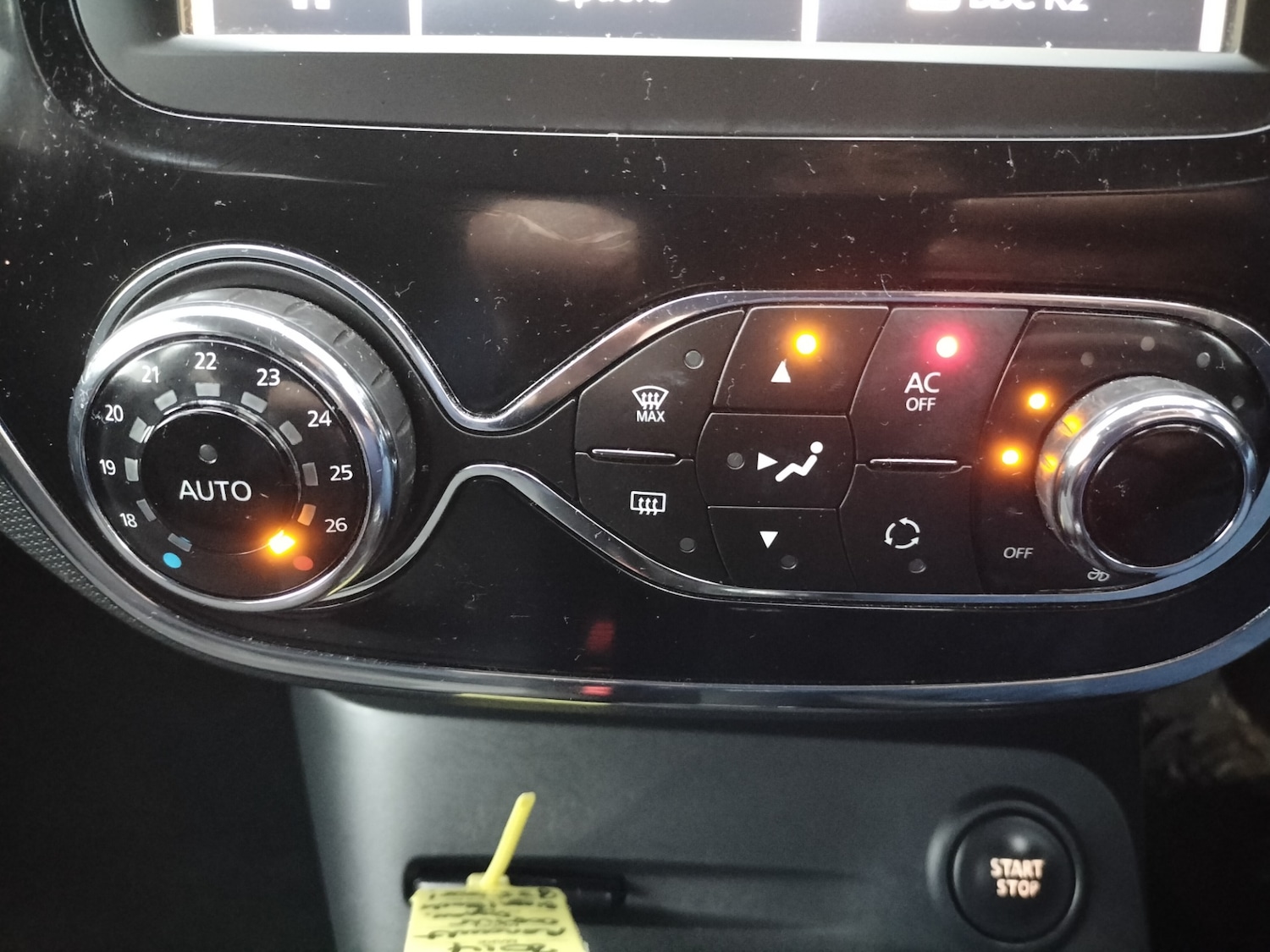 Used Renault Captur 2014 for sale - 77271409: Photo 5