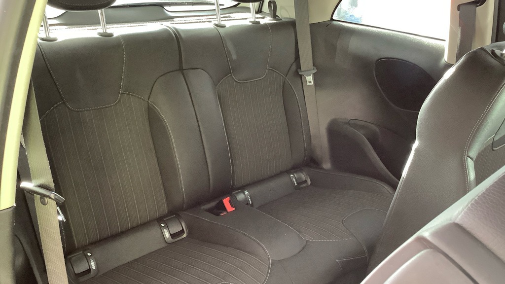 Used Vauxhall ADAM 2014 for sale - 76565090: Photo 8