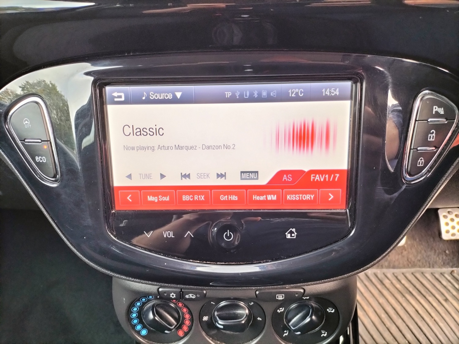 Used Vauxhall ADAM 2013 for sale - 78166169: Photo 16