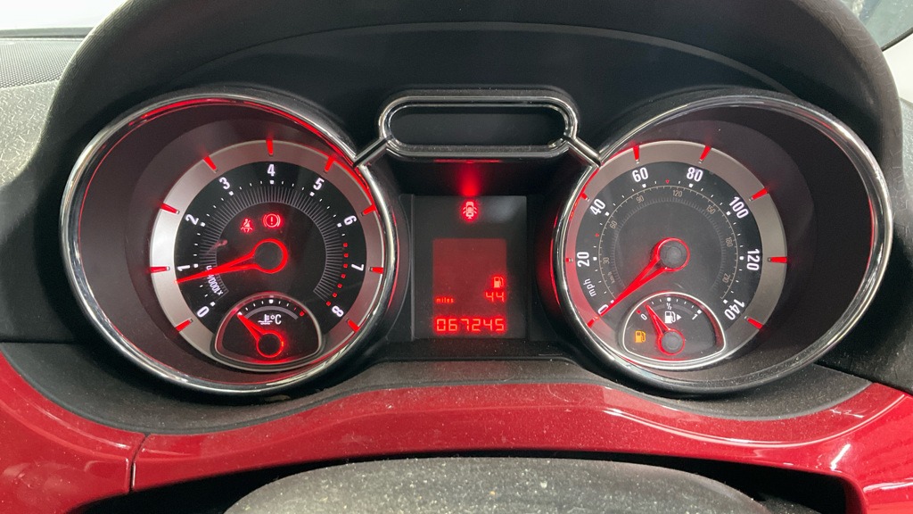 Used Vauxhall ADAM 2014 for sale - 78028979: Photo 6