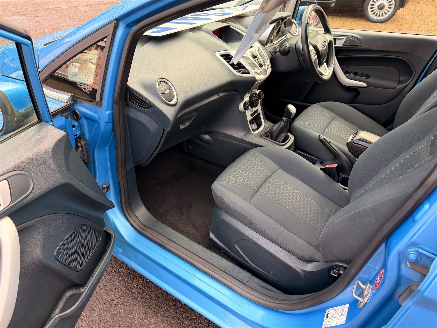 Used Ford Fiesta 2012 for sale - 76518038: Photo 5