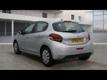 Used Peugeot 208 2015 for sale - 74635585: Photo