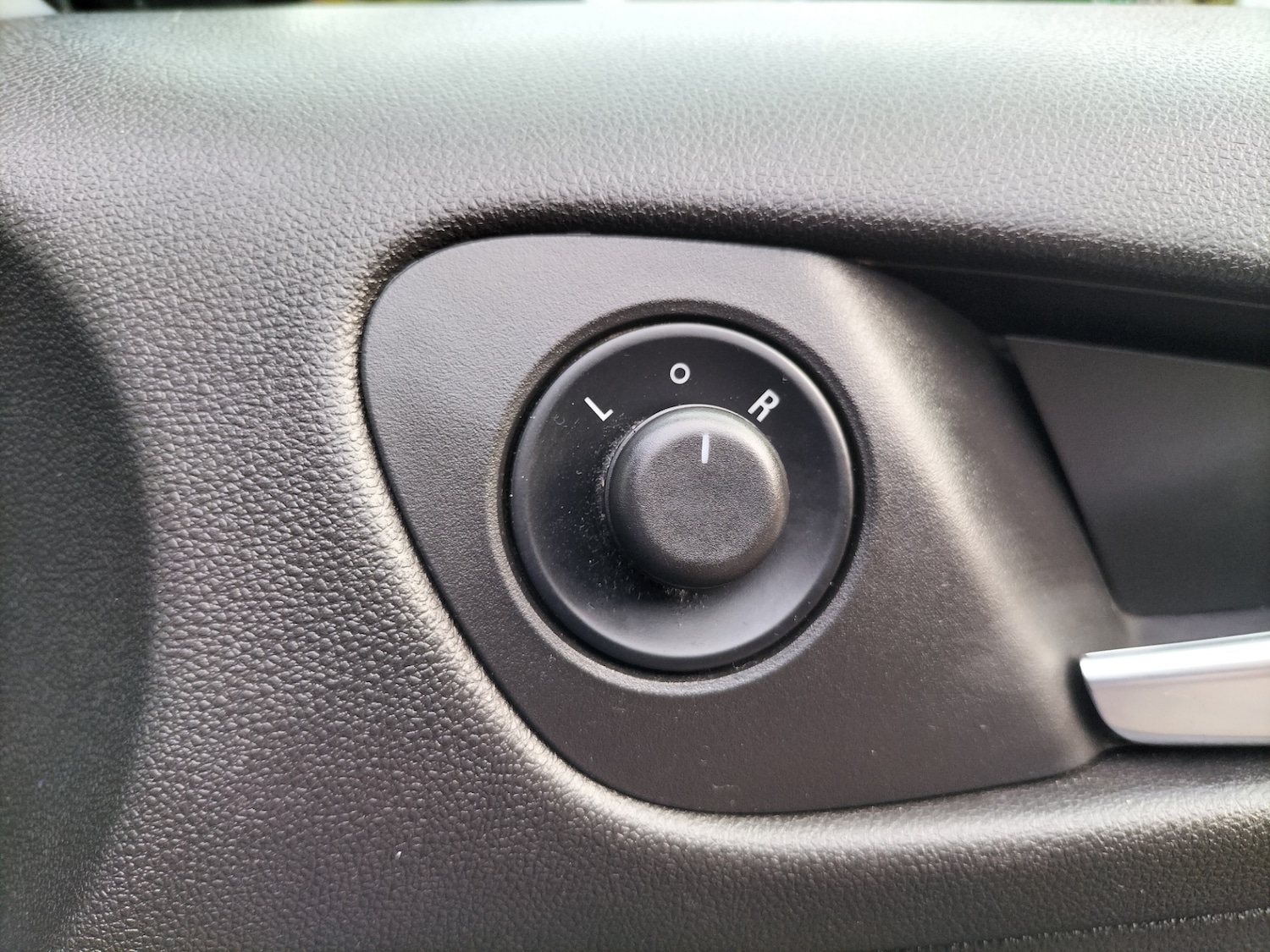 Used Vauxhall ADAM 2013 for sale - 76343941: Photo 23