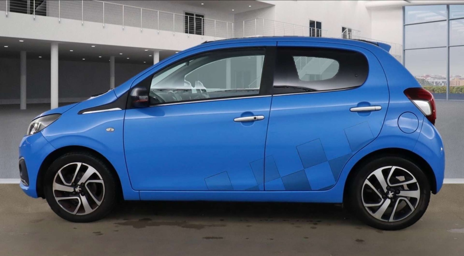 Used Peugeot 108 2015 for sale - 76757119: Photo 6