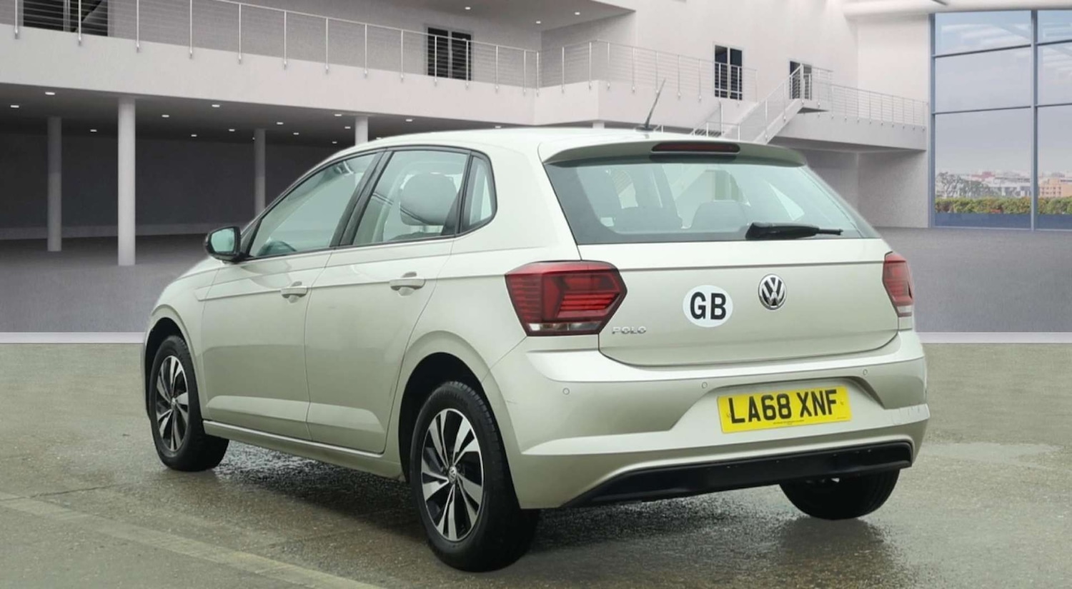 Used Volkswagen Polo 2019 for sale - 77545000: Photo 2