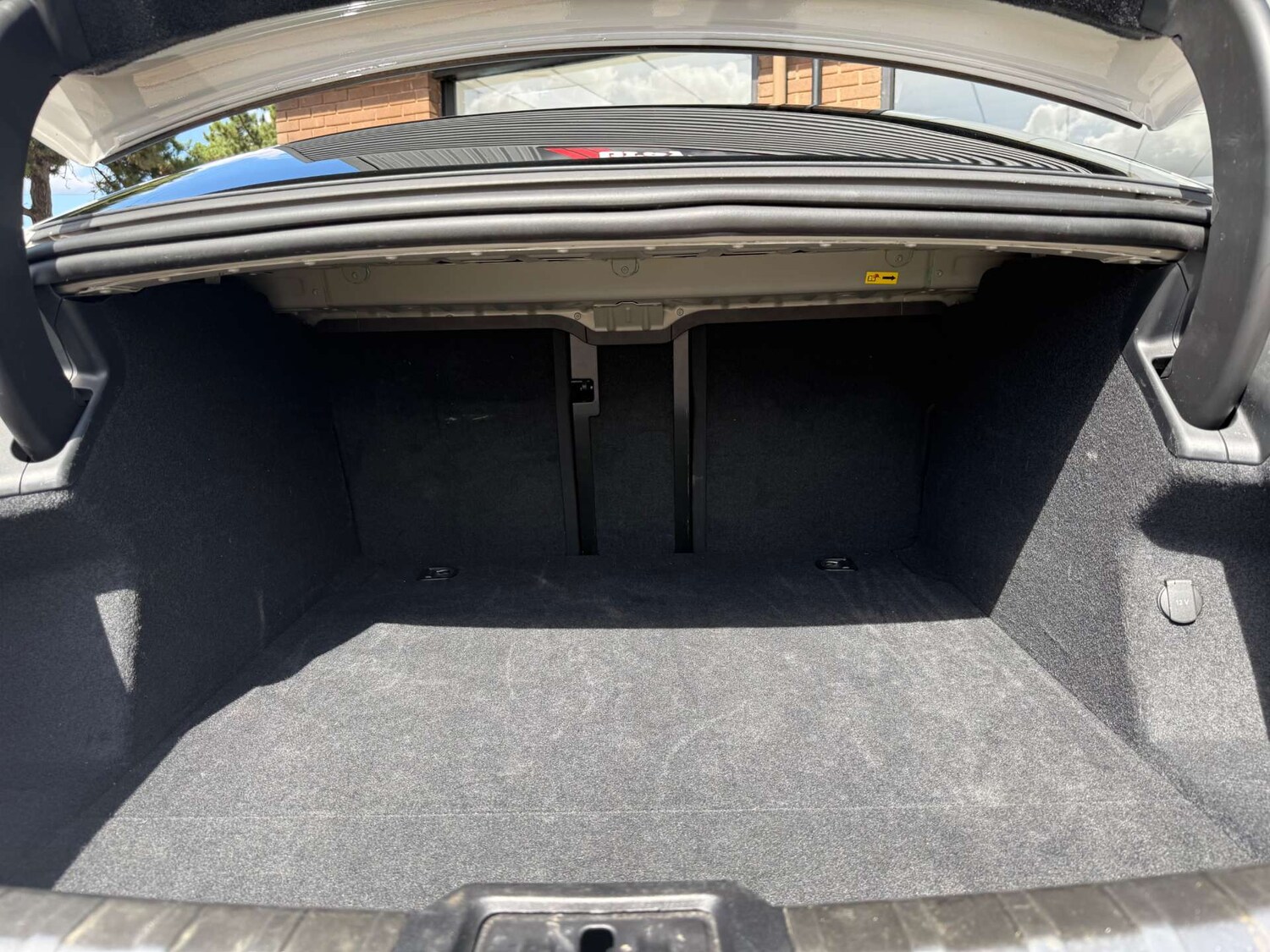 Used Porsche Taycan 2021 for sale - 76848478: Photo 17