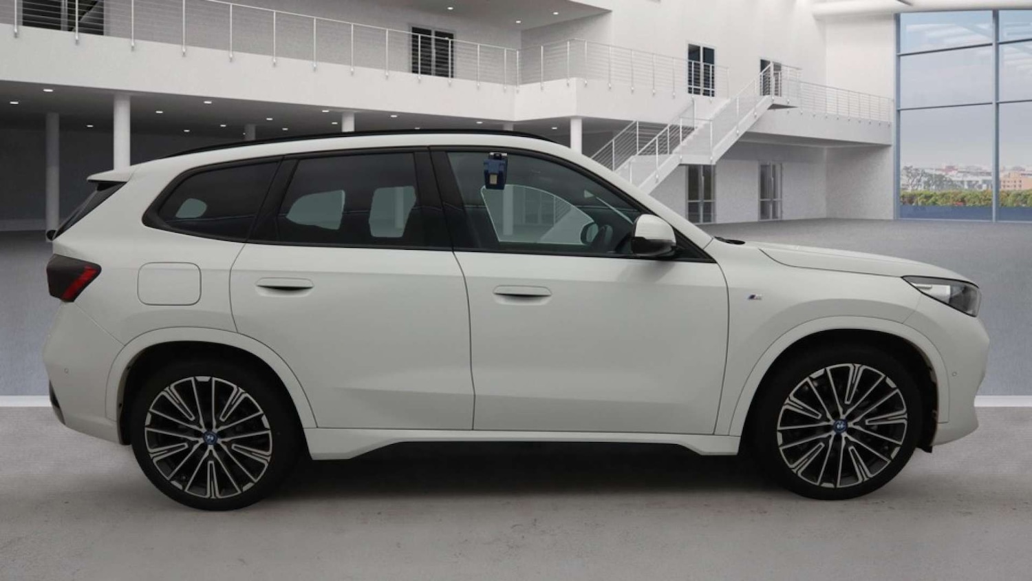 Used BMW iX1 2023 for sale - 77086081: Photo 5