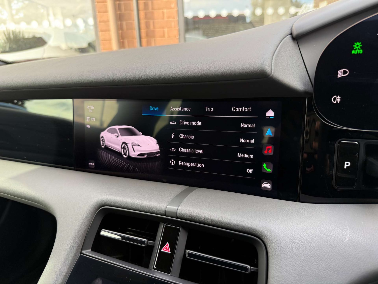 Used Porsche Taycan 2022 for sale - 76602154: Photo 16