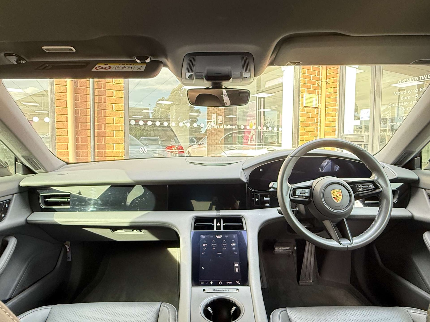 Used Porsche Taycan 2022 for sale - 76602154: Photo 9