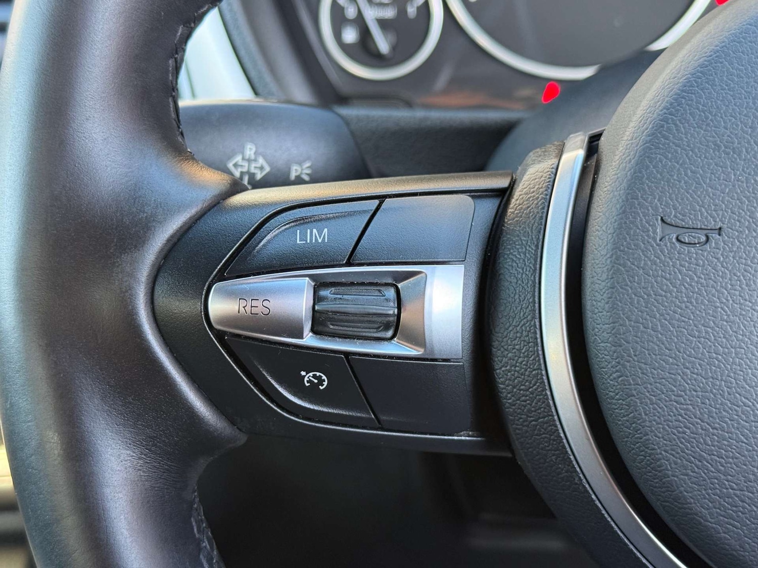 Used BMW 3 Series 2015 for sale - 76567739: Photo 15