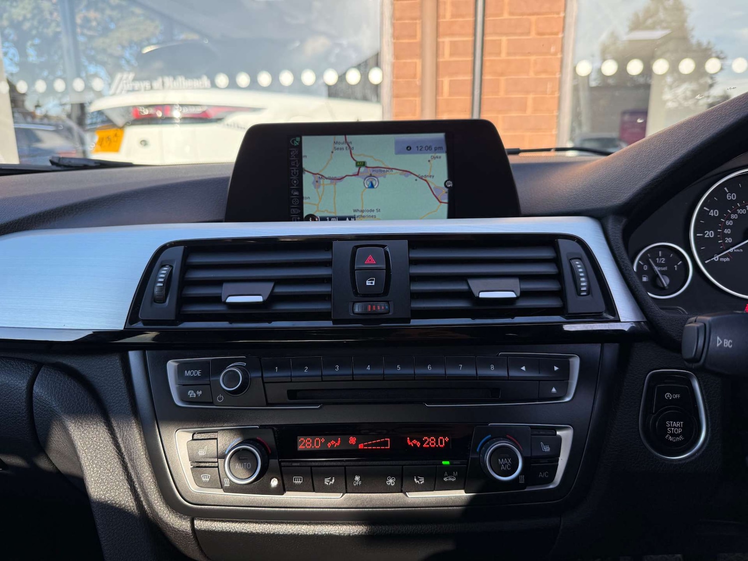 Used BMW 3 Series 2015 for sale - 76567739: Photo 20