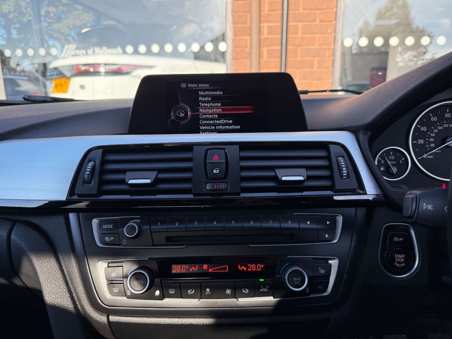 Used BMW 3 Series 2015 for sale - 76567739: Photo 21