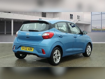Used Hyundai i10 2020 for sale - 78027691: Photo