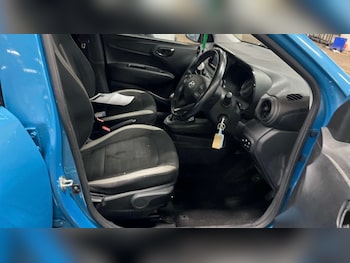 Used Hyundai i10 2020 for sale - 78027691: Photo