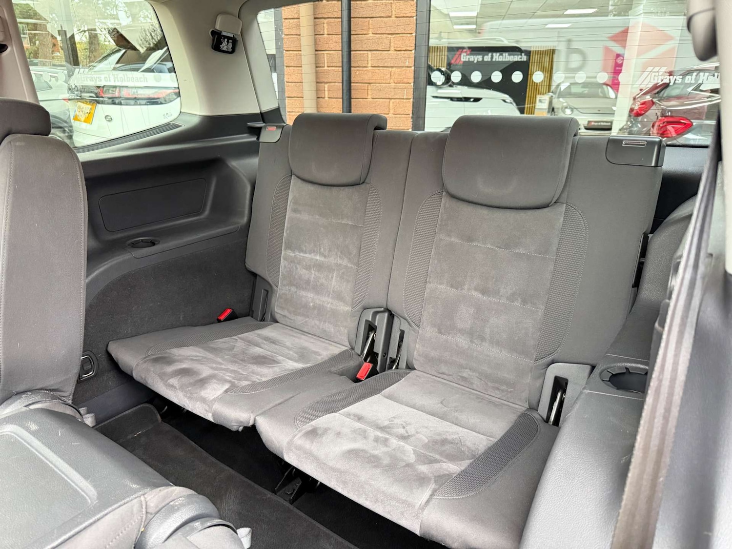 Used Volkswagen Touran 2014 for sale - 76533596: Photo 14