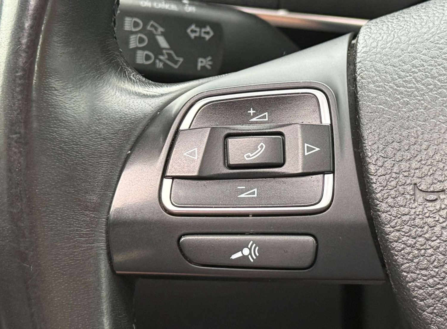 Used Volkswagen Touran 2014 for sale - 76533596: Photo 21