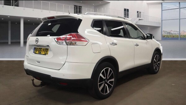 Used Nissan X-Trail 2015 for sale - 74637811: Photo 3