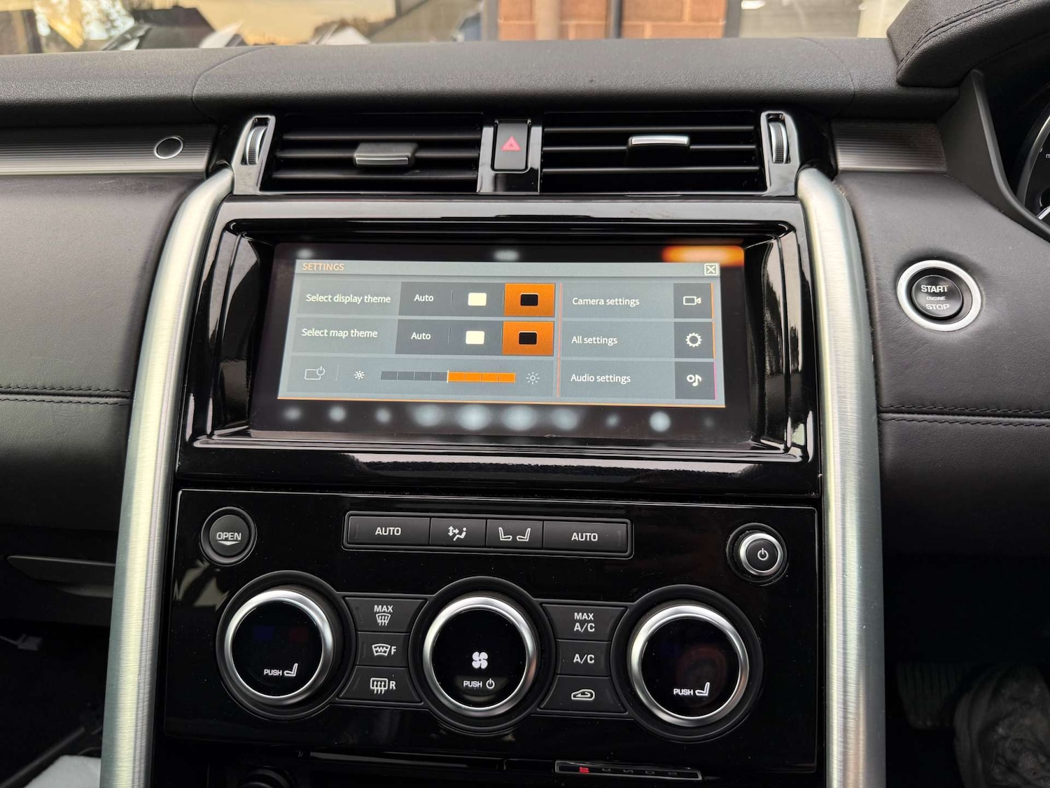 Used Land Rover Discovery 2017 for sale - 76412604: Photo 29