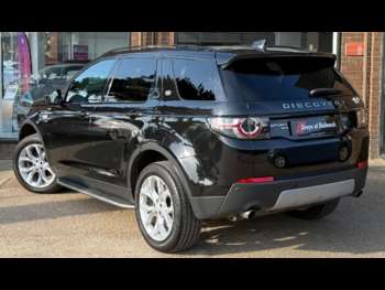 Used Land Rover Discovery Sport 2017 for sale - 74637812: Photo
