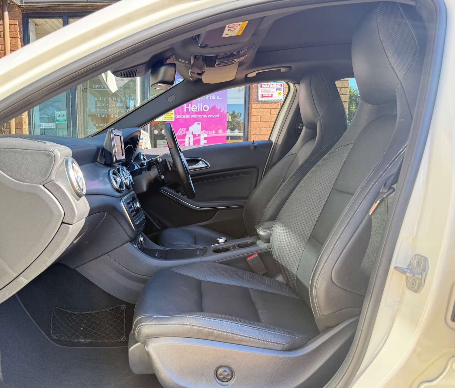 Used Mercedes-Benz GLA 2015 for sale - 76105301: Photo 10