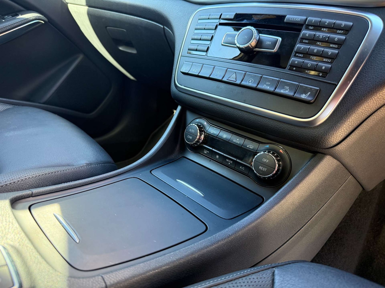 Used Mercedes-Benz GLA 2015 for sale - 76105301: Photo 16