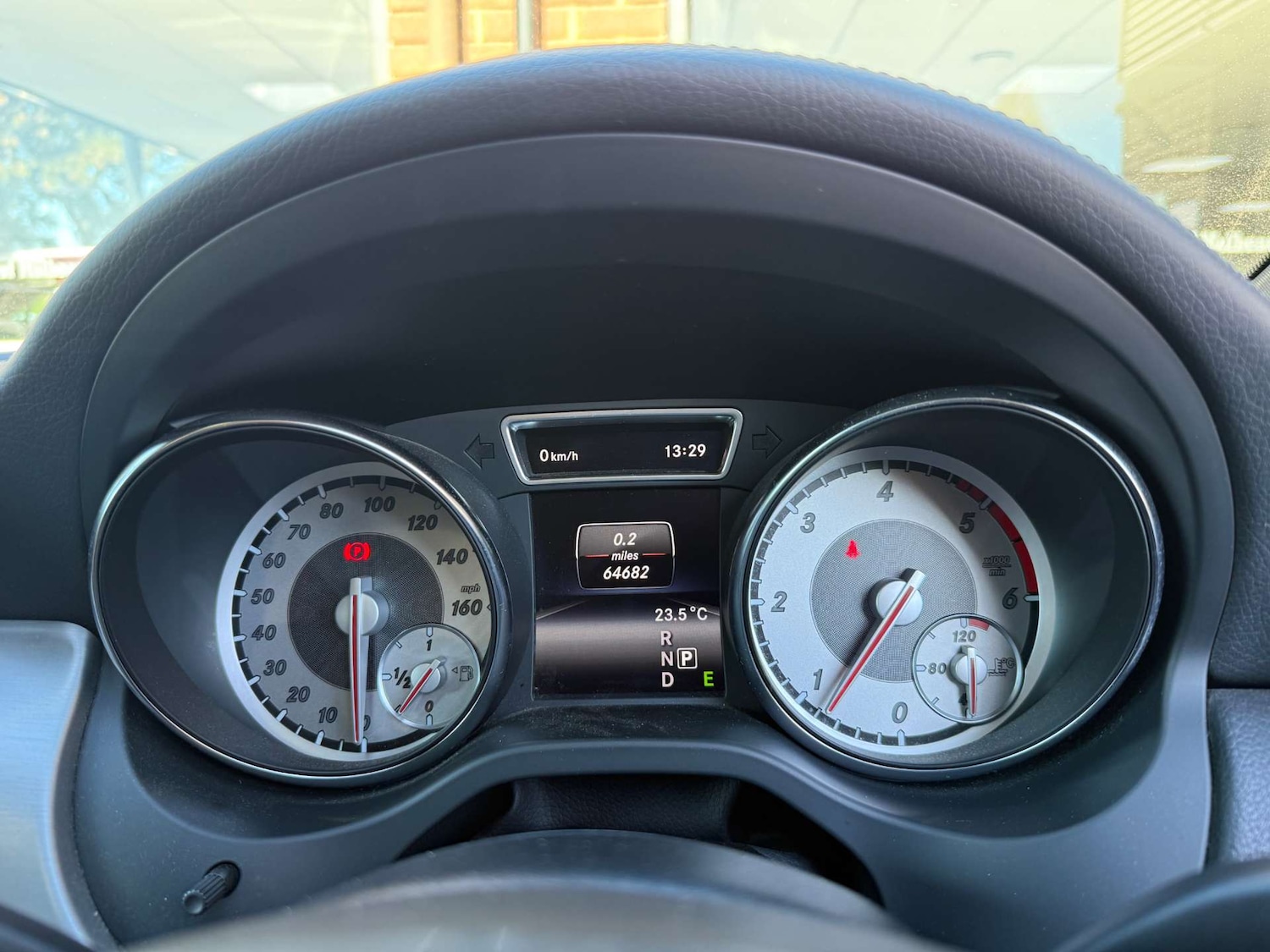 Used Mercedes-Benz GLA 2015 for sale - 76105301: Photo 22