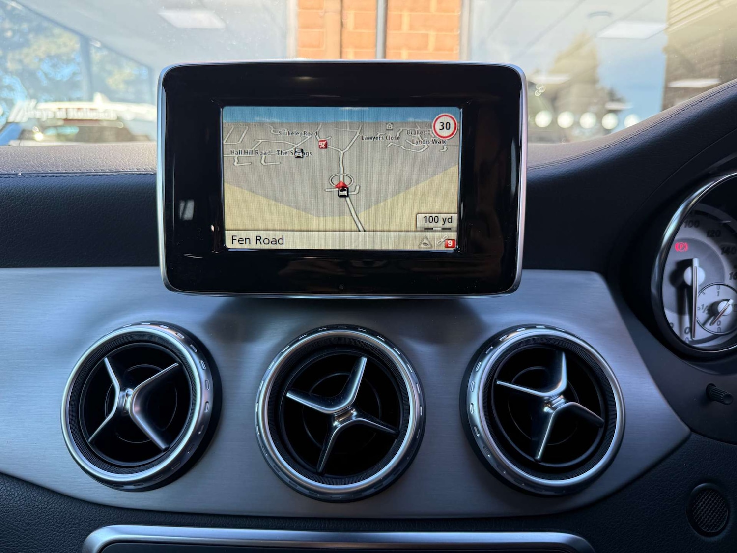 Used Mercedes-Benz GLA 2015 for sale - 76105301: Photo 26