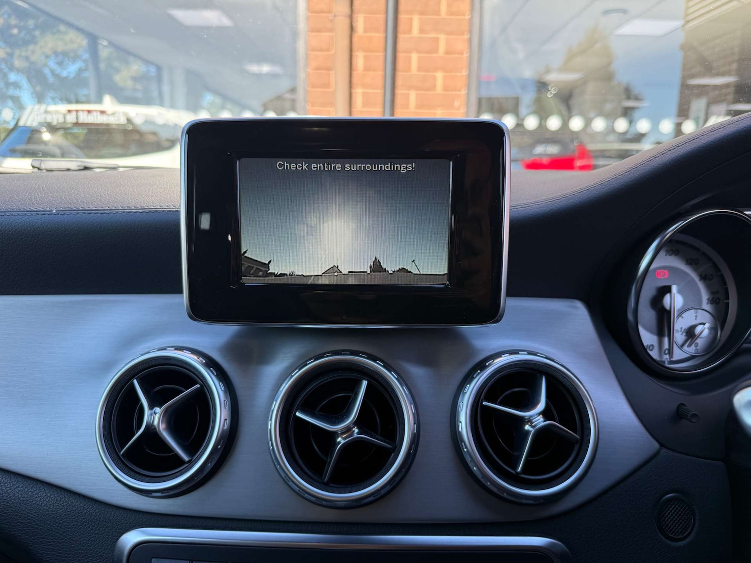 Used Mercedes-Benz GLA 2015 for sale - 76105301: Photo 27